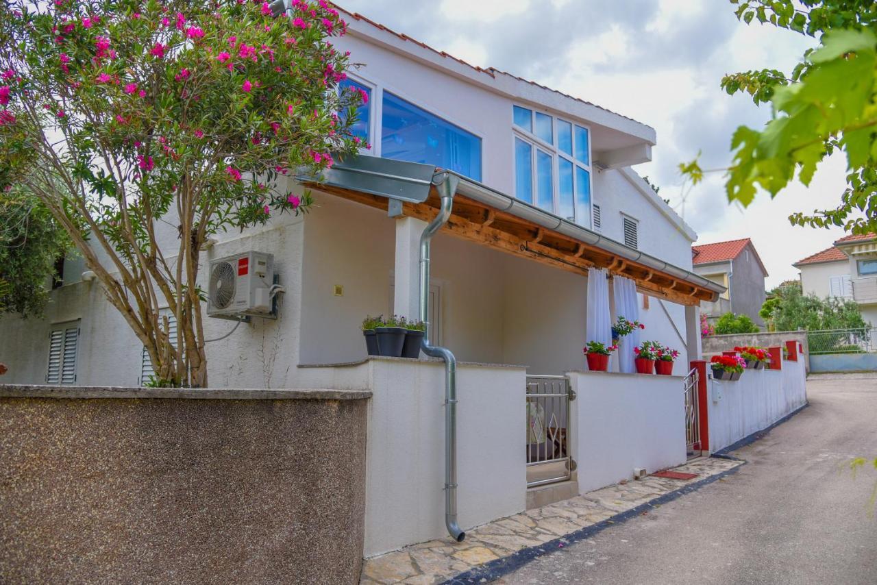 Apartments Haus Hagen Šibenik Екстериор снимка