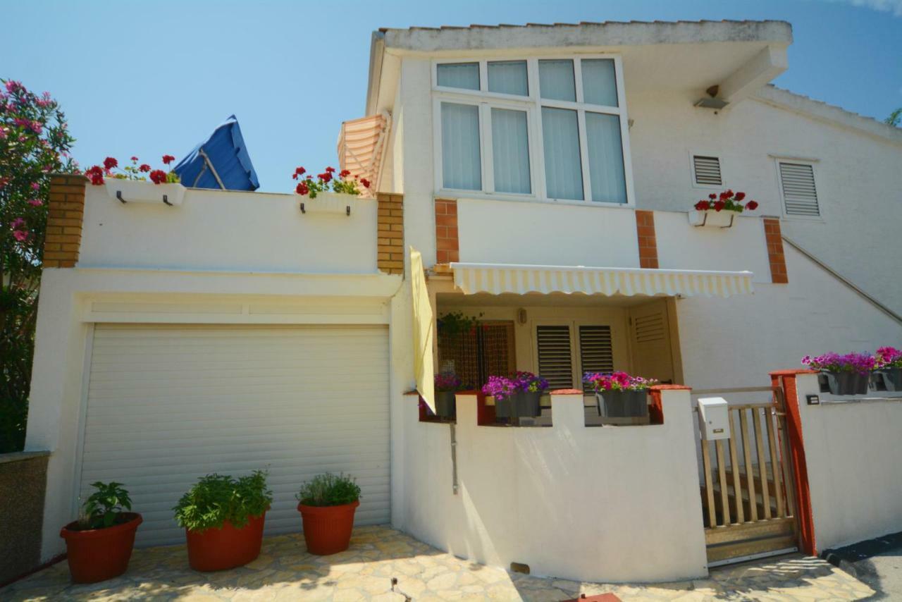 Apartments Haus Hagen Šibenik Екстериор снимка